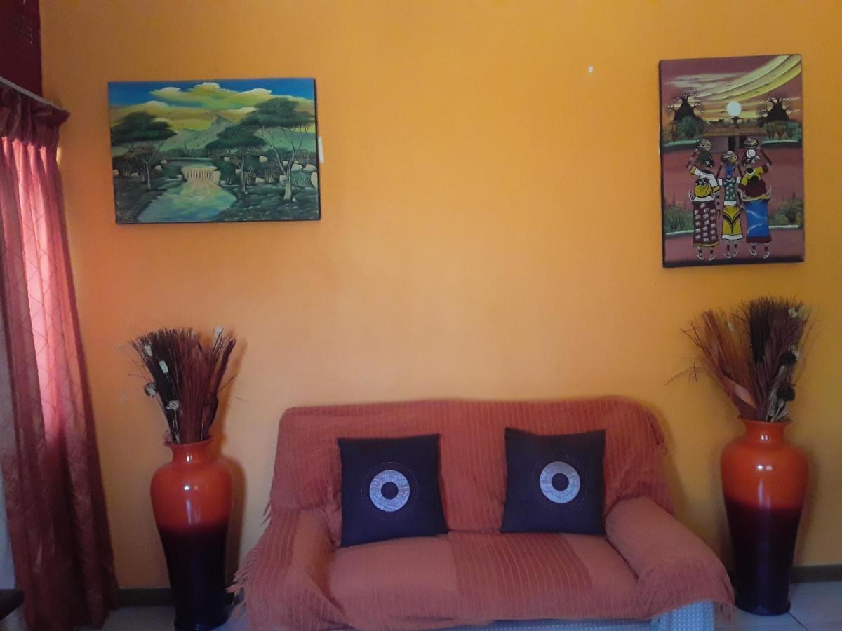 Vuya Nathi Bed And Breakfast Manzini Bagian luar foto