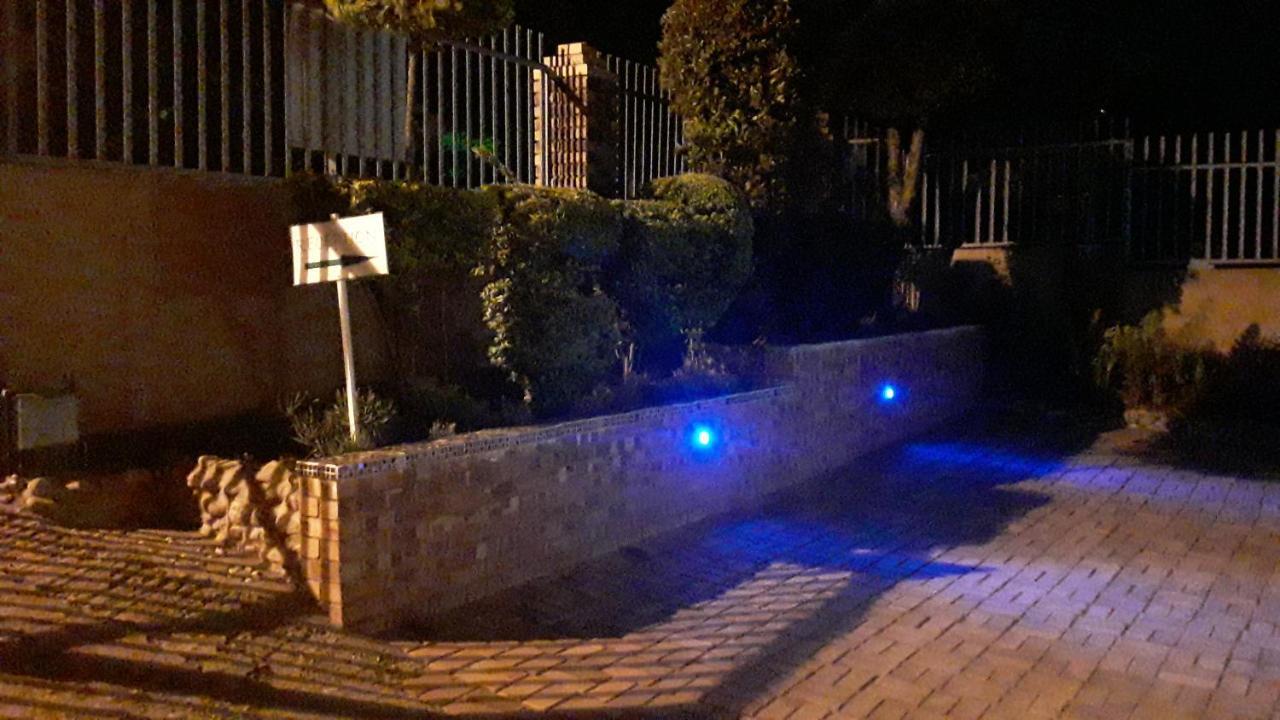 Vuya Nathi Bed And Breakfast Manzini Bagian luar foto